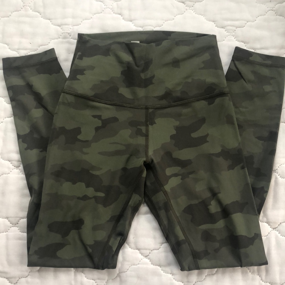 Lululemon Green Camo Aligns